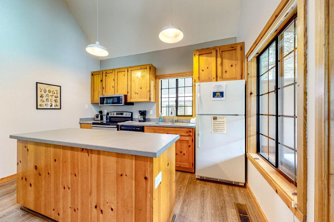 Circle 4 Ranch 25 | Discover Sunriver Extérieur photo
