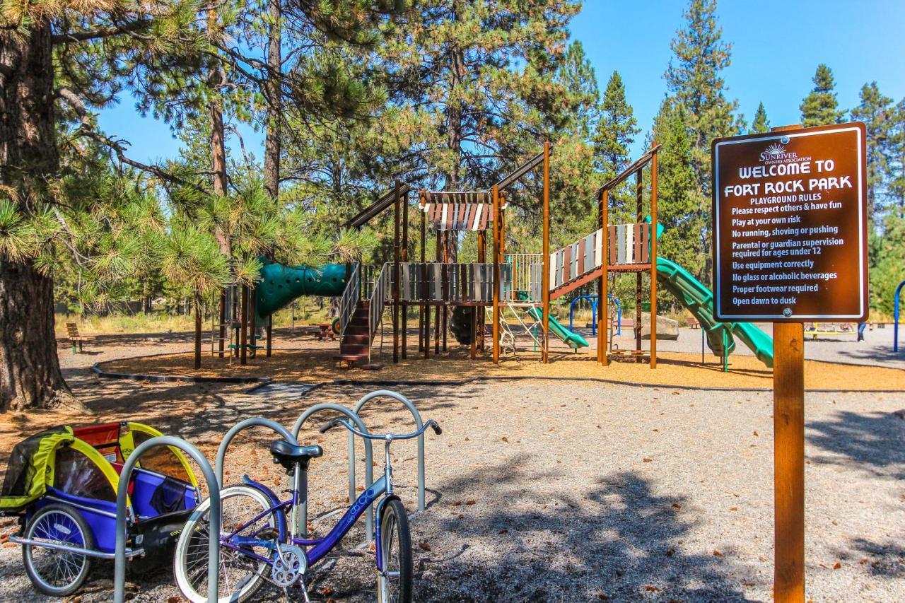 Circle 4 Ranch 25 | Discover Sunriver Extérieur photo